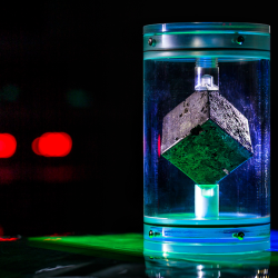 uranium cube